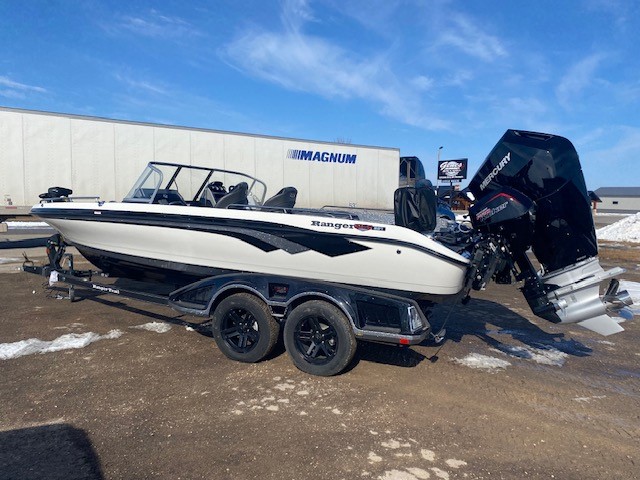 2025 Ranger 621 Cup Garmin edition $118,900 350V10 Image